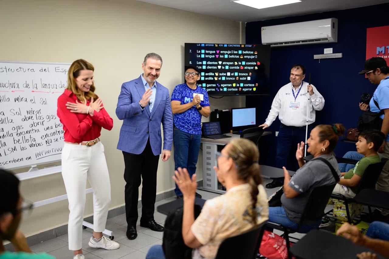 Inaugura Monterrey Sistema para desarrollar la autonomía de personas con discapacidad