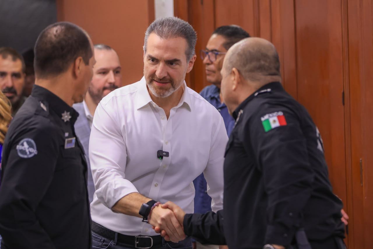 Supervisa Adrián de la Garza Plan de Seguridad por Mundial y afectaciones tras lluvias