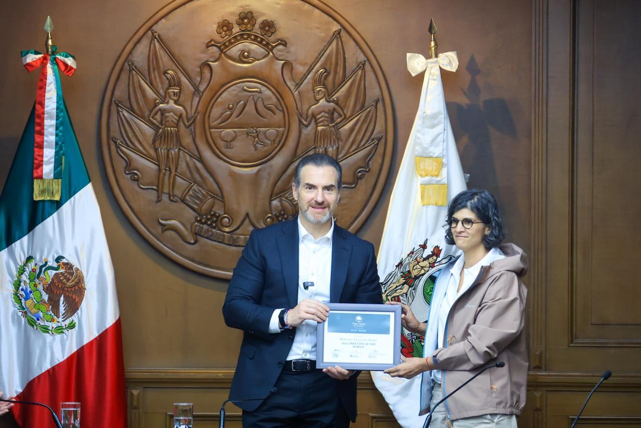 Recibe Monterrey reconocimiento “Ciudad árbol 2025”