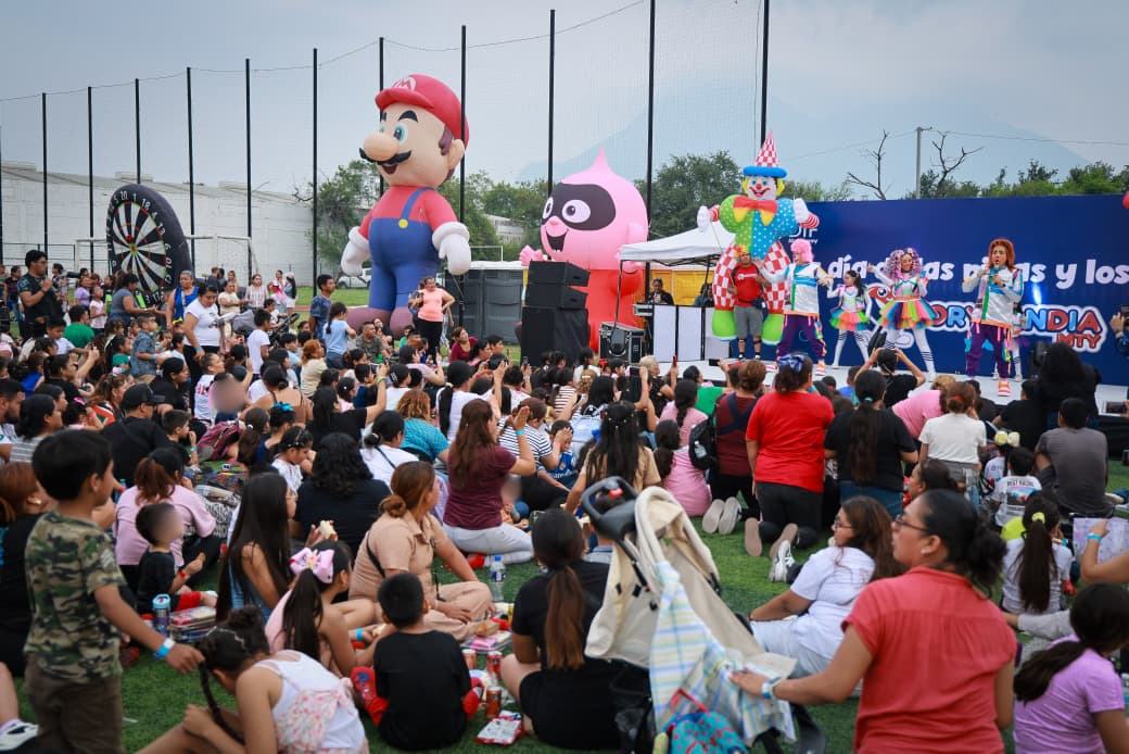 Festeja DIF Monterrey a niñas y niños en “Corylandia”