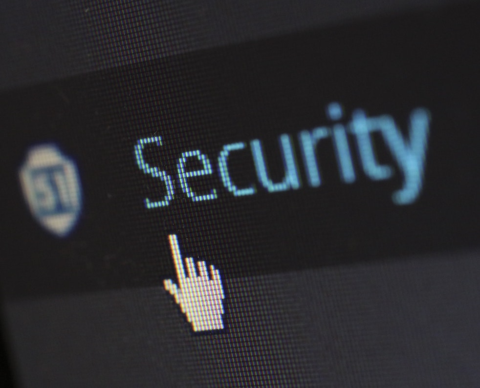 সহজ এবং নিরাপদ সিস্টেম