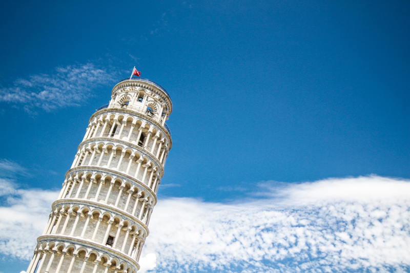 leaning tower