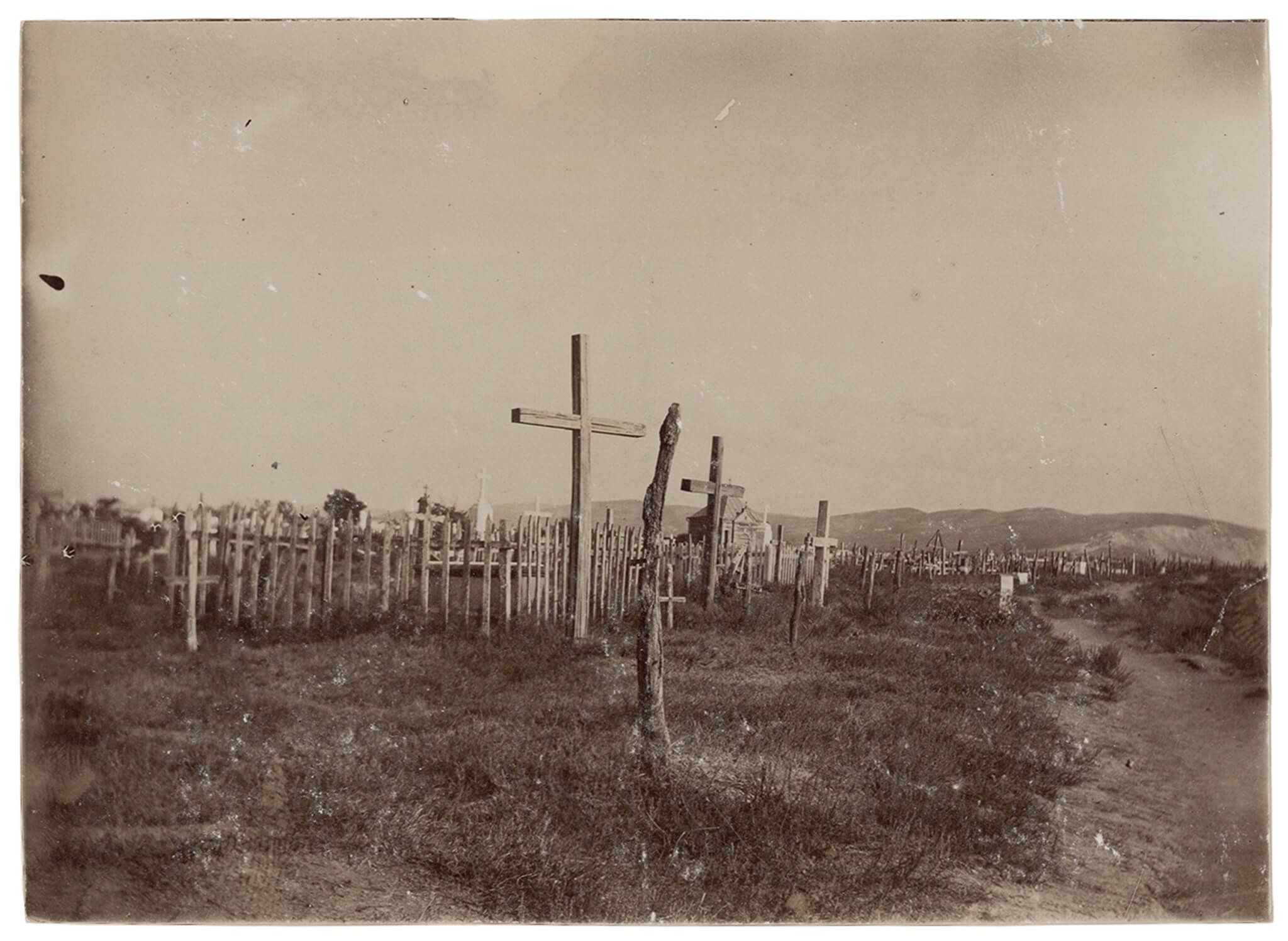 Image for: Graveyard