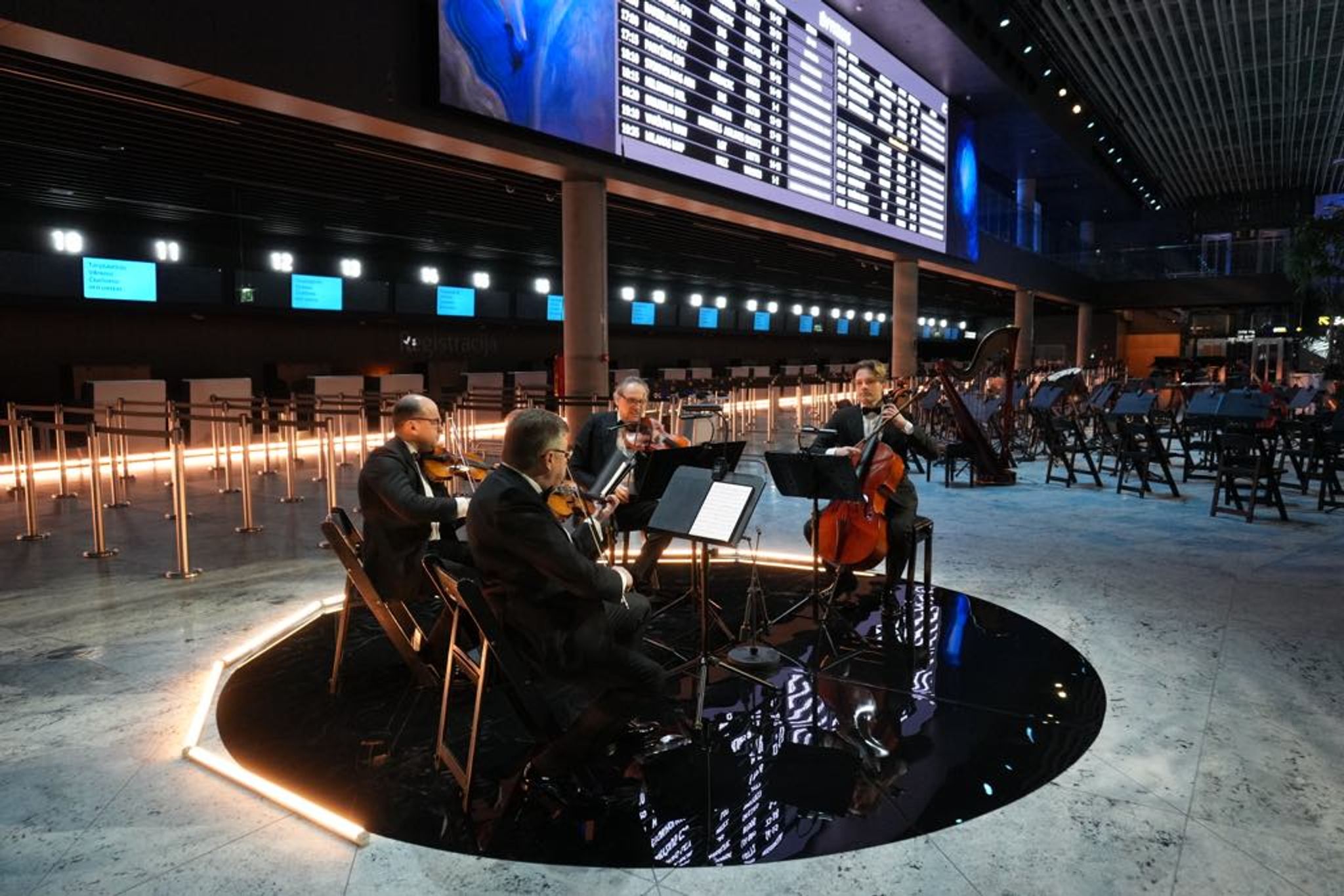 Nuo Vilniaus oro uosto iki NASA: „Čiurlioniui 150“ programa tapo ryškiausiu metų kultūros įvykiu