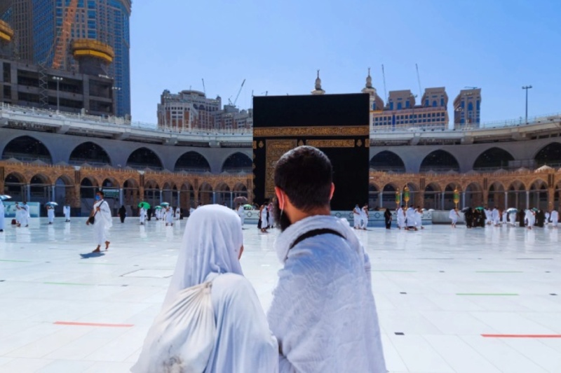 Umroh Bersama Keluarga, Sebuah Perjalanan Menuju Sakinah