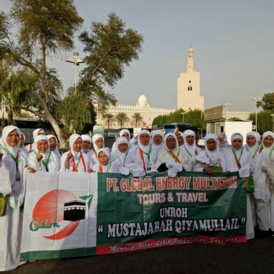 Gem Tour Travel - Umroh Mustajabah Qiyamul lail banten 3