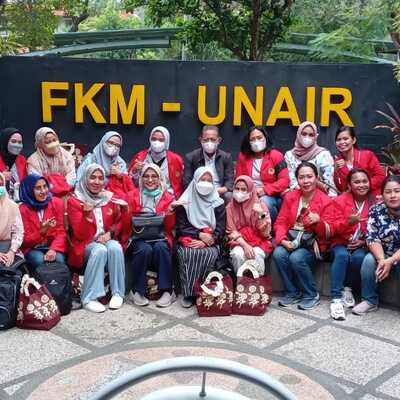 Benchmarking Mahasiswa Prodi S2 AKK dan S2 Kesmas Peminatan AKK Uhnas di FKM Unair Surabaya
