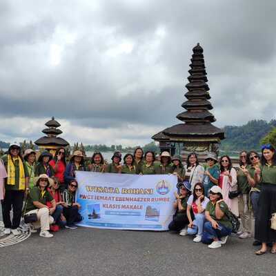 Group PWGT di Bedugul Candi Kuning