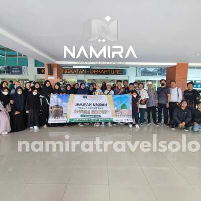 Umrah Keluarga Besar Santri Group Solo