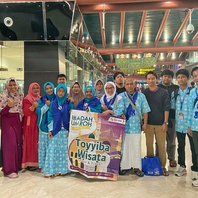 keberangkatan jamaah TWN  terminal 2 by Lionair program langsung umroh 27 agustus 23