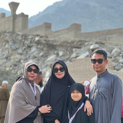 Momen Bahagia Jamaah Umroh Hadiyya (November 2024) 