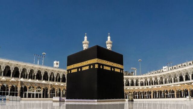 Umroh Plus Thaif & Jeddah Teamlabs Deluxe Agustus 2026 11 hari [start Batam]