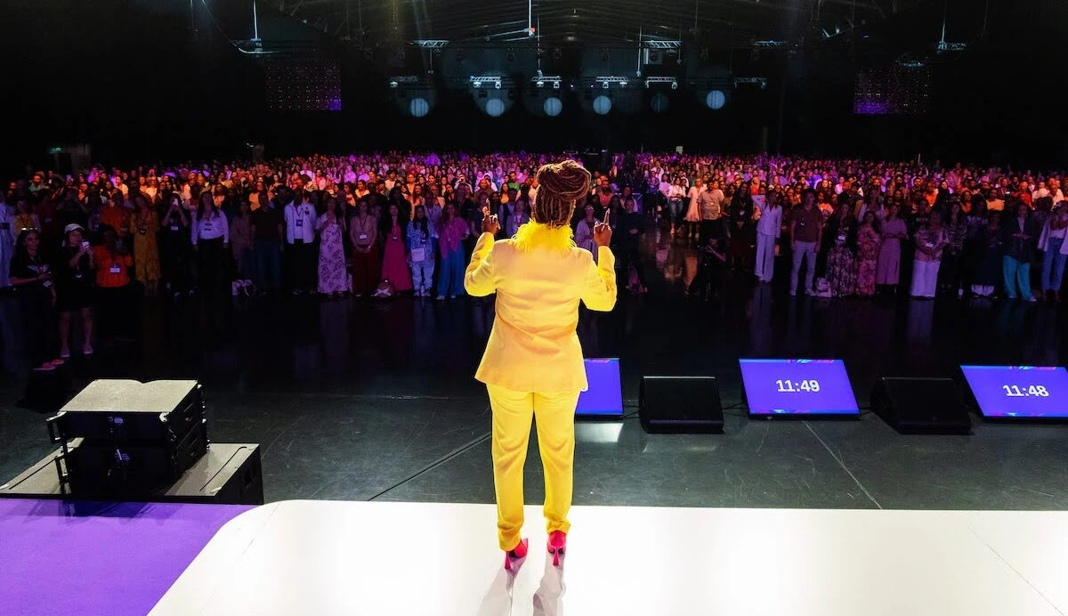 Lisa Nichols, motivational speaker and trainer of Mindvalley's Speak and Inspire Quest, on stage at Mindvalley Live 2023 in Dubai