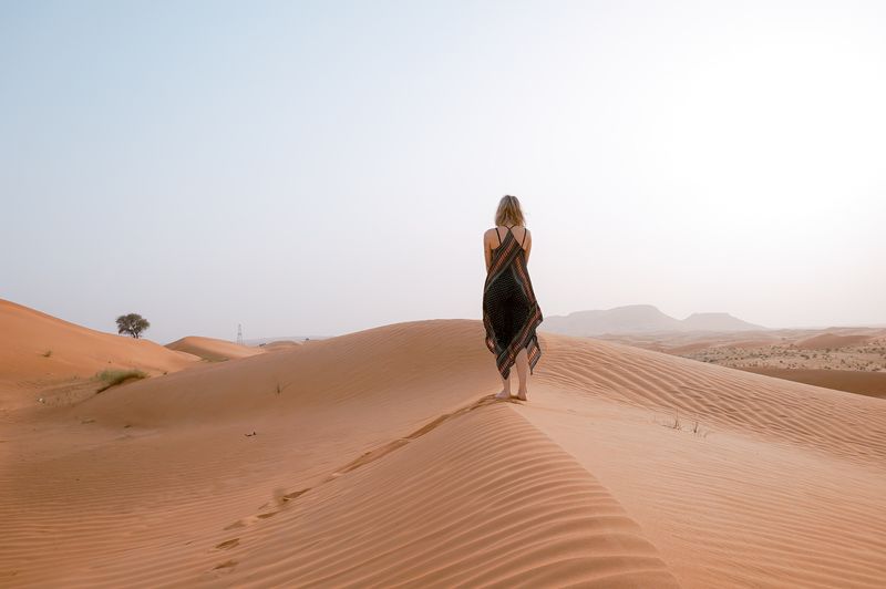 woman in the dessert