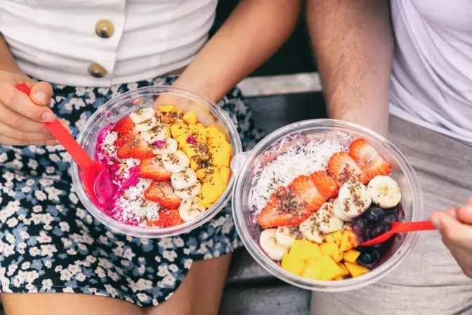 healthy fruit smoothie bowls