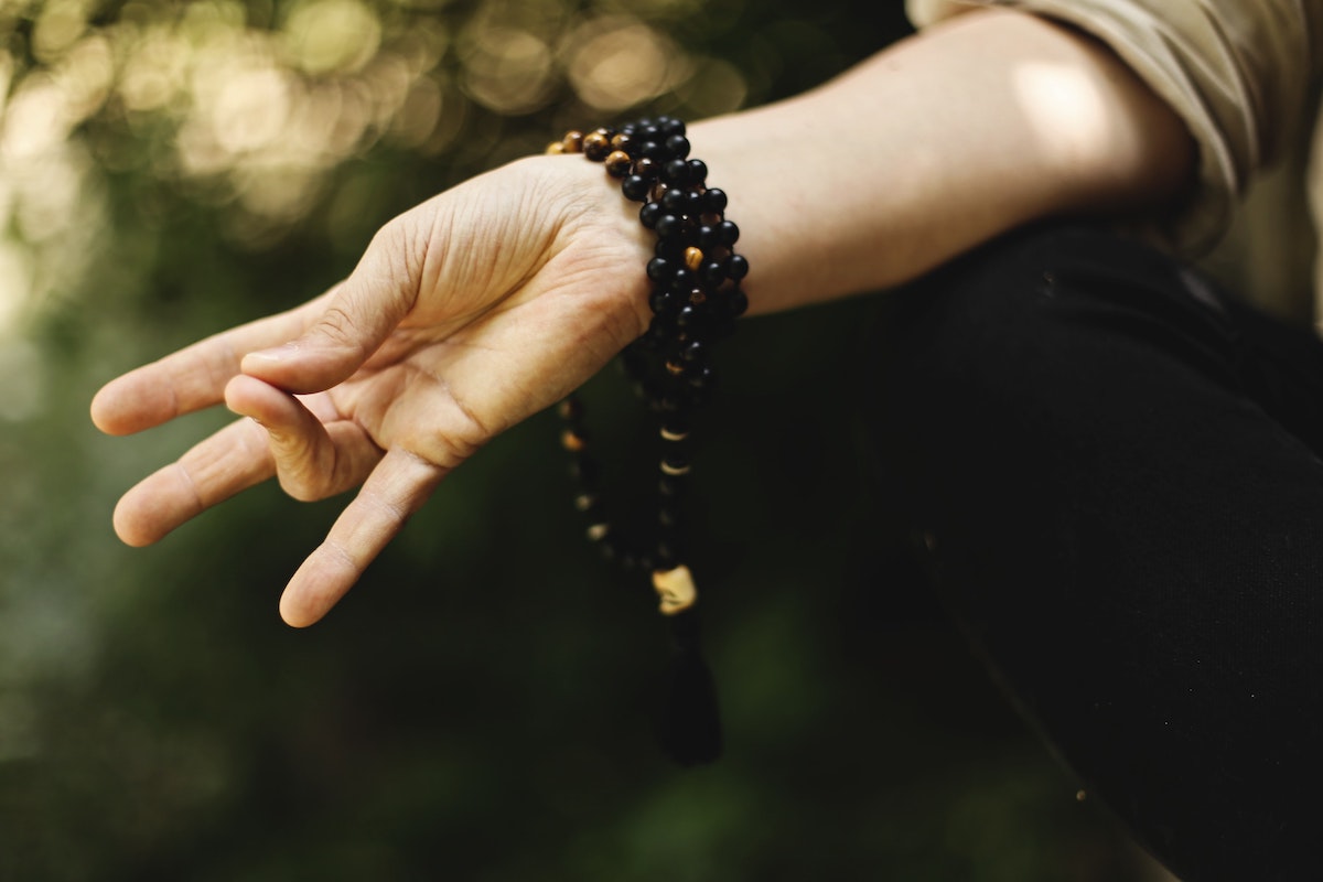 surya mudra for solar plexus