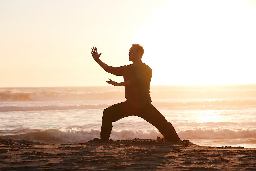 Qi gong exercises with Mindvalley's author Lee Holden