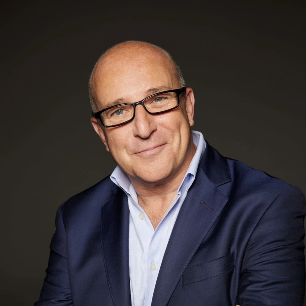 Paul McKenna, Mindvalley trainer, hypnotist, and behavioral scientist