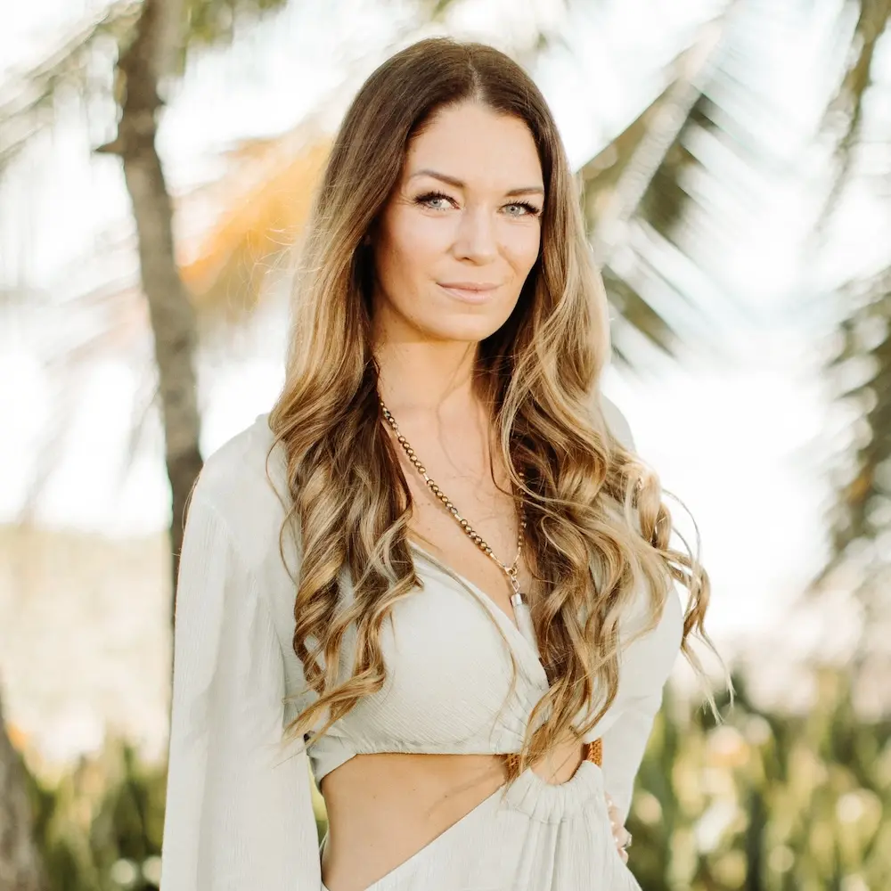 Regan Hillyer, Mindvalley trainer, serial entrepreneur, and manifestation coach