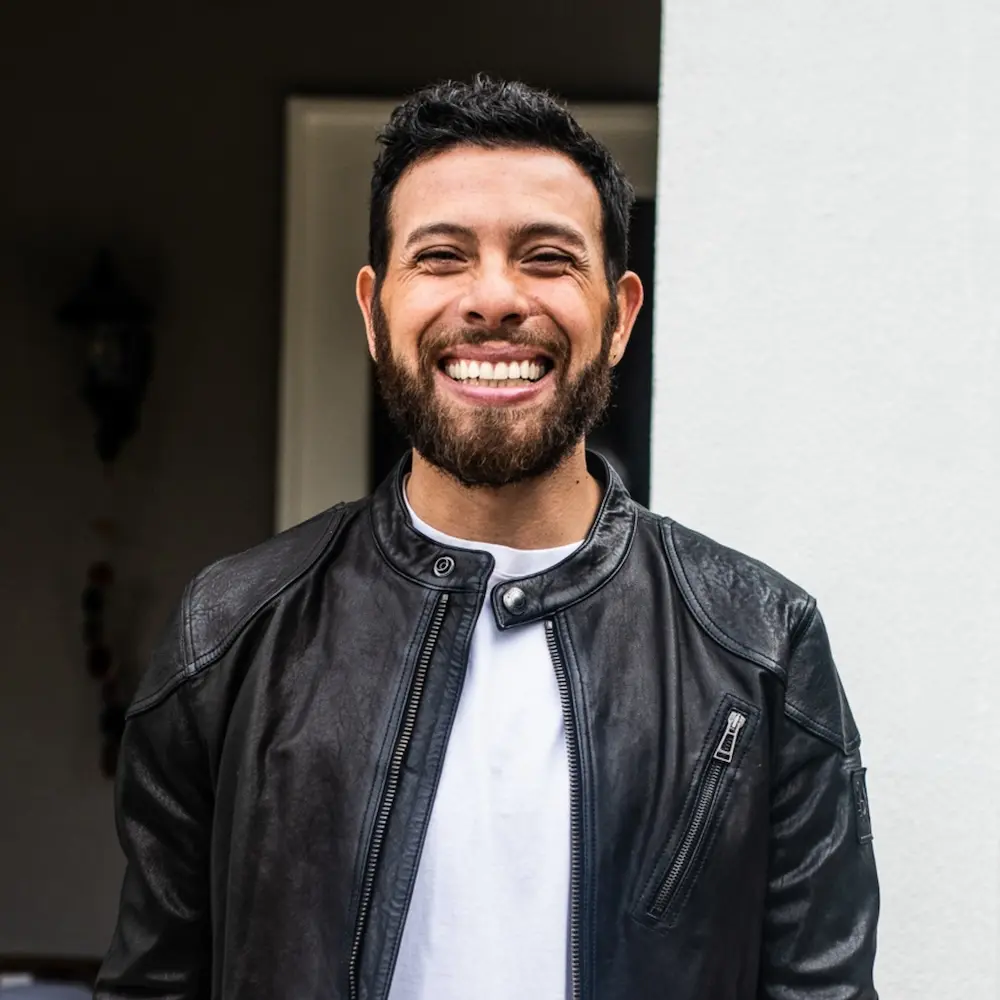 Gerard Adams, Mindvalley trainer, Emmy Award-winning eight-figure entrepreneur, and conscious leadership coach