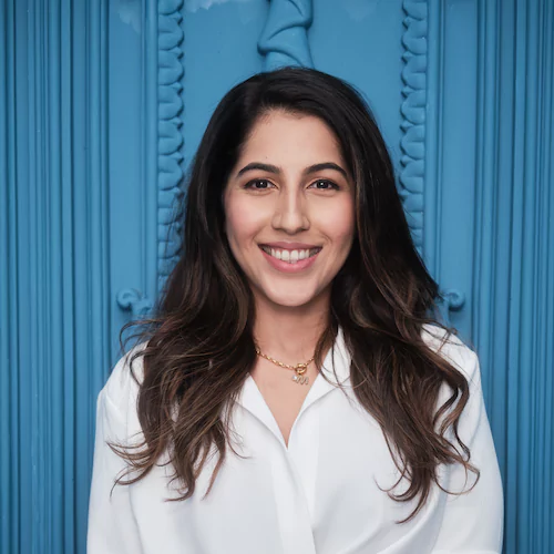 Marisha Lakhiani is Mindvalley's chief growth officer, where she pioneers strategies from product launches to cutting-edge acquisition models.