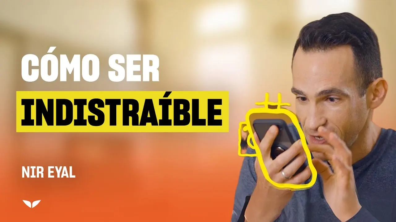 CÓMO SER INDISTRAÍBLE: RECUPERA EL CONTROL DE TU VIDA