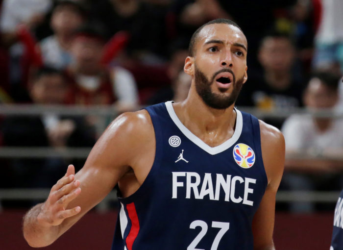 Rudy Gobert bromea sobre medidas del Covid-19 y hoy da ...