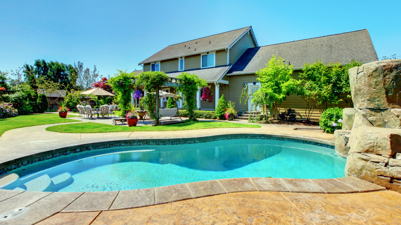 Summer Tips to Help Attract More Real Estate Clients