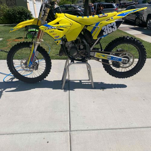 2004 Suzuki RM125