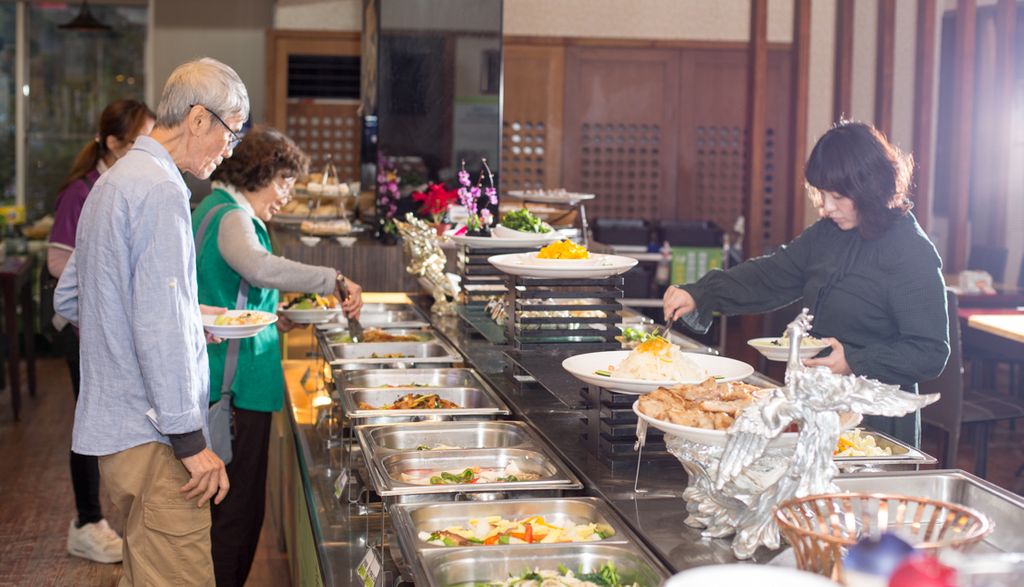 草行居百匯蔬食餐廳