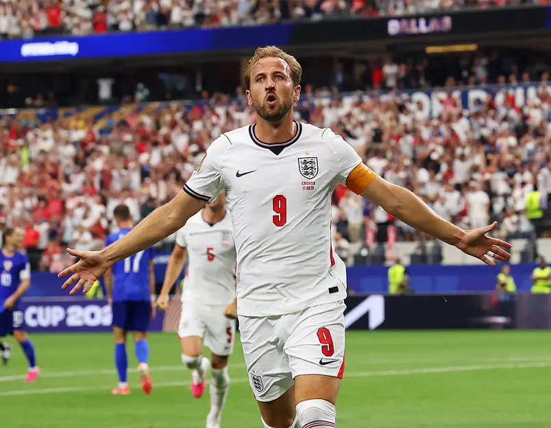 England football players celebrate 4-2 win over Croatia at 2026 FIFA World Cup in Dallas Texas