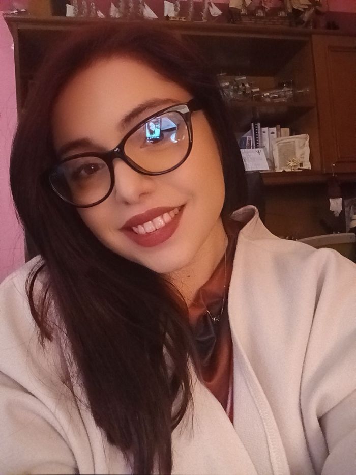 Psychologist - Psychotherapist Irini Sarri