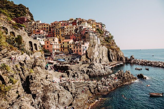 C'è un aeroporto alle Cinque Terre?