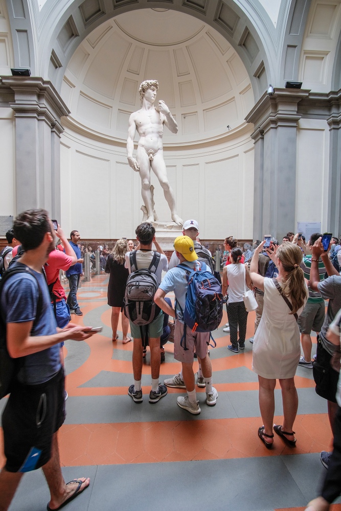 Esiste un dress code per la Galleria dell'Accademia?