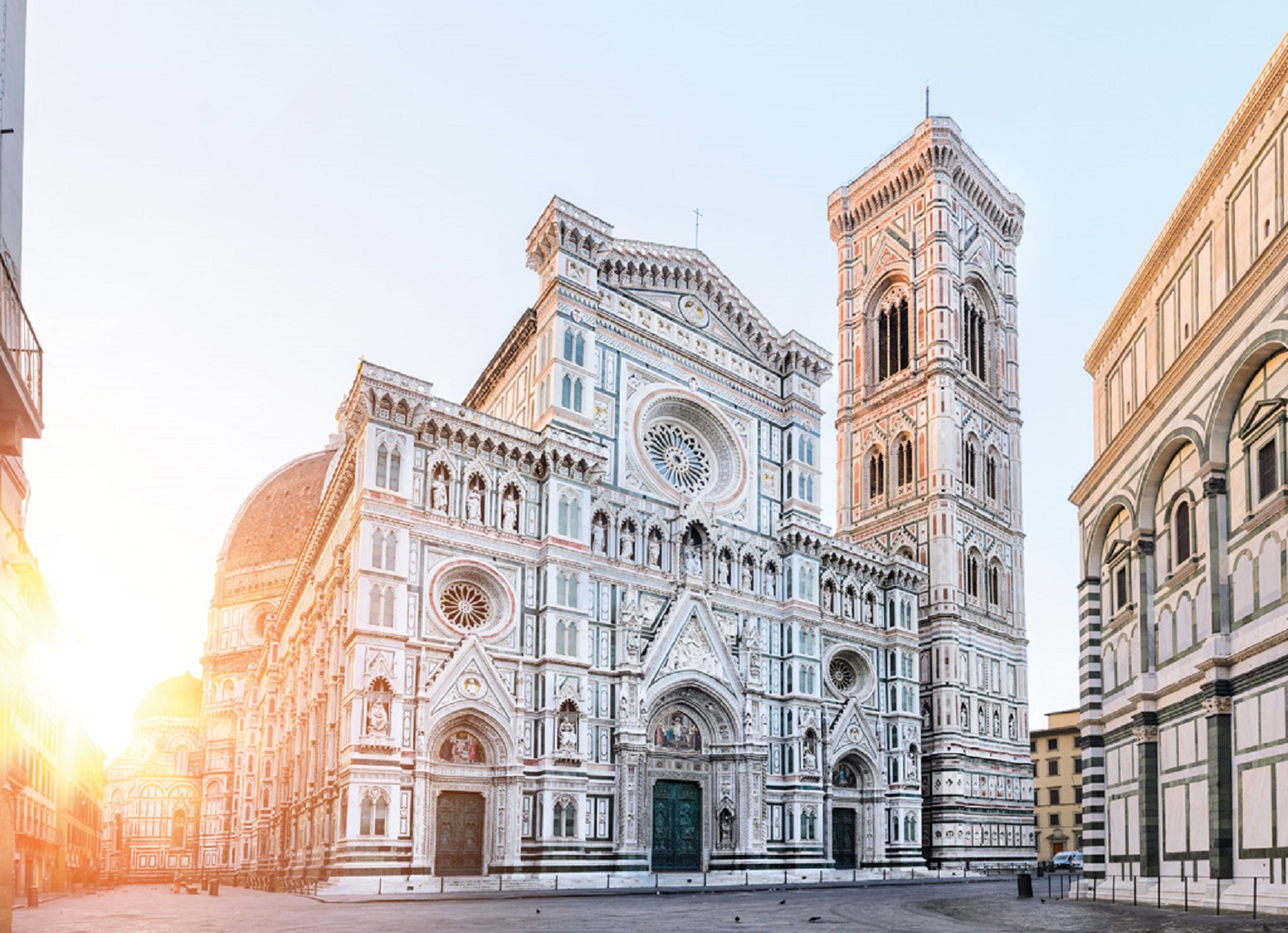 Wer hat den Dom in Florenz entworfen?