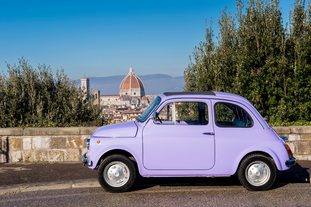 vintage Fiat 500 in Tuscany