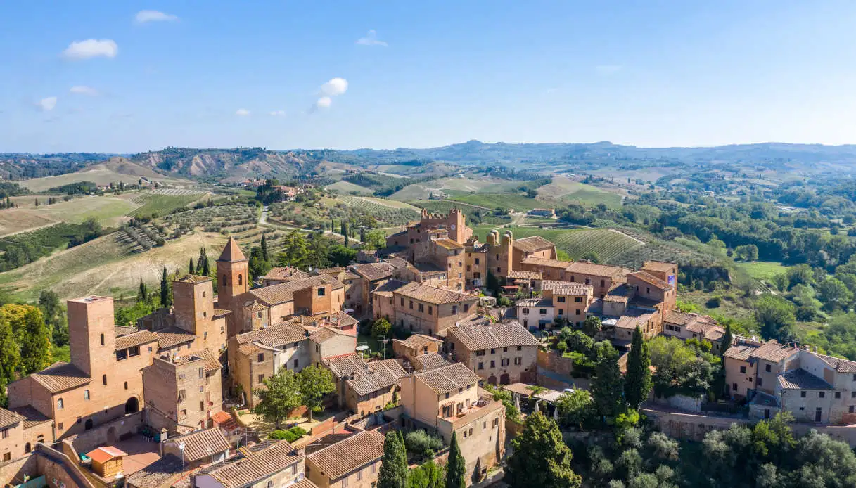 Certaldo y Volterra