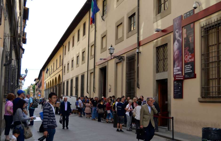 Top 5 Art Works to see in Florence at the Galleria dell'Accademia in 2023