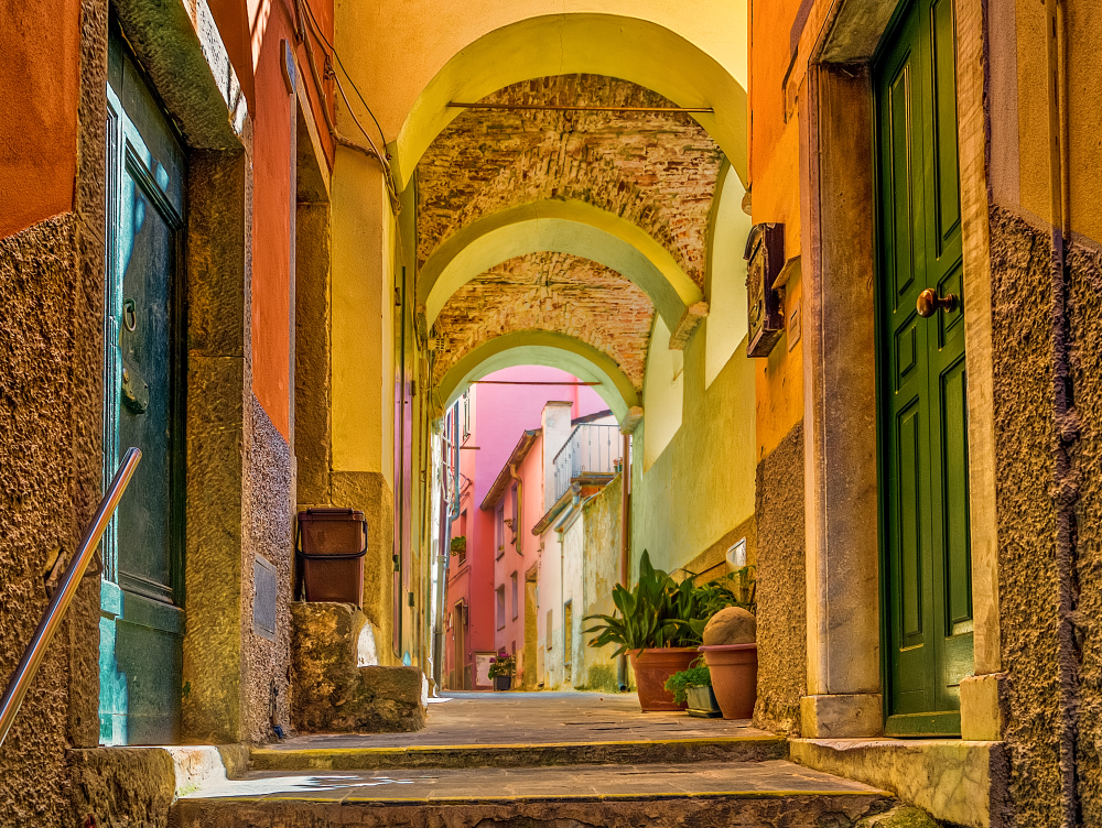 Street cinque terre