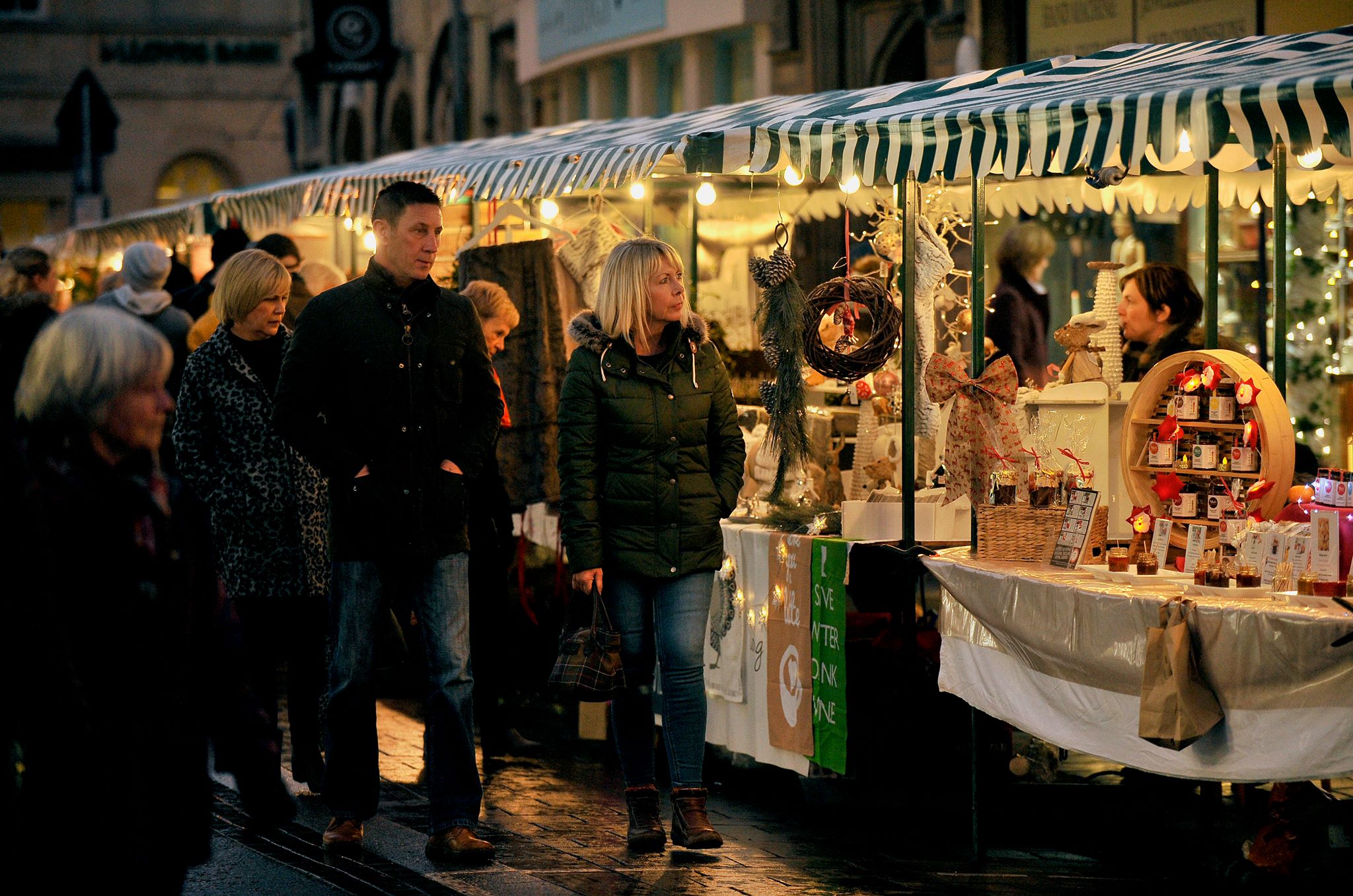 Cirencester Christmas Markets Cirencester Rocks