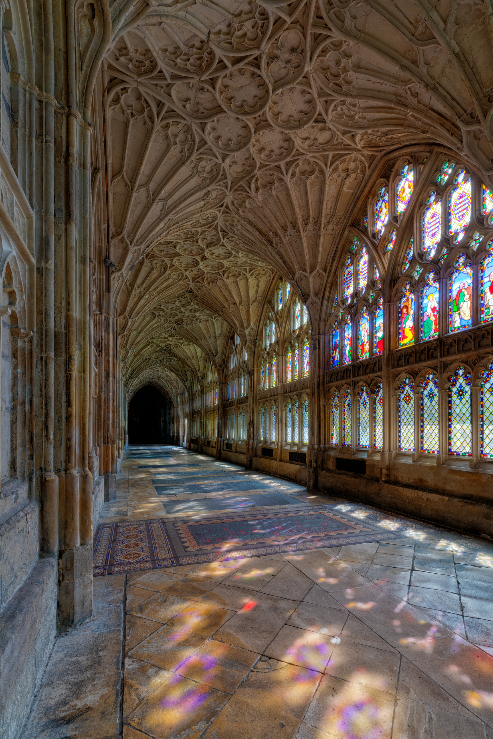 visit gloucester cathedral