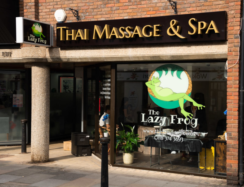 Head, Neck & Shoulder Massage in Wokingham - The Lazy Frog