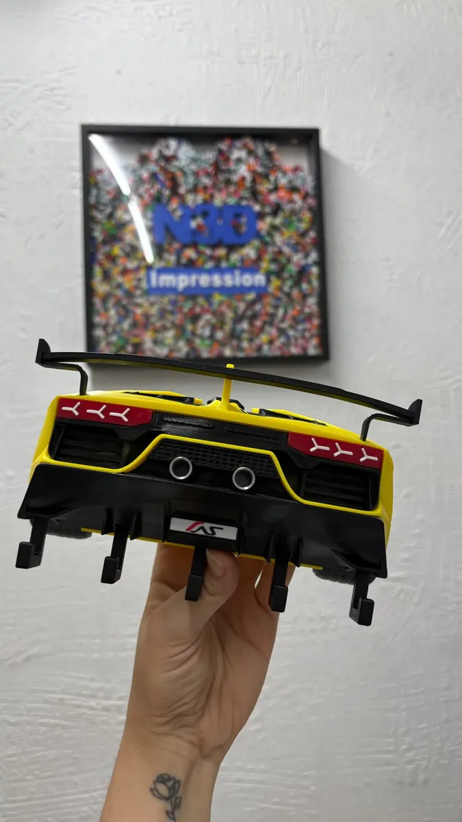 Porta-chaves de parede carro esportivo