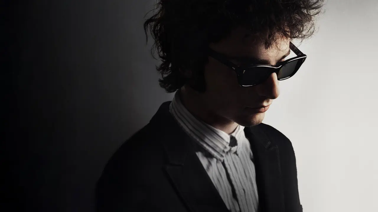 A Complete Unknown Review: Folk Legend's Electric Journey, Chalamet's Quiet Roar Review of A Complete Unknown