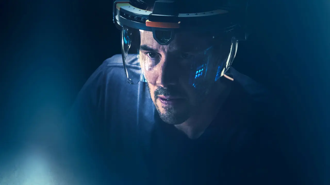 Replicas Review: A Convoluted Sci-Fi Mess Review of Replicas
