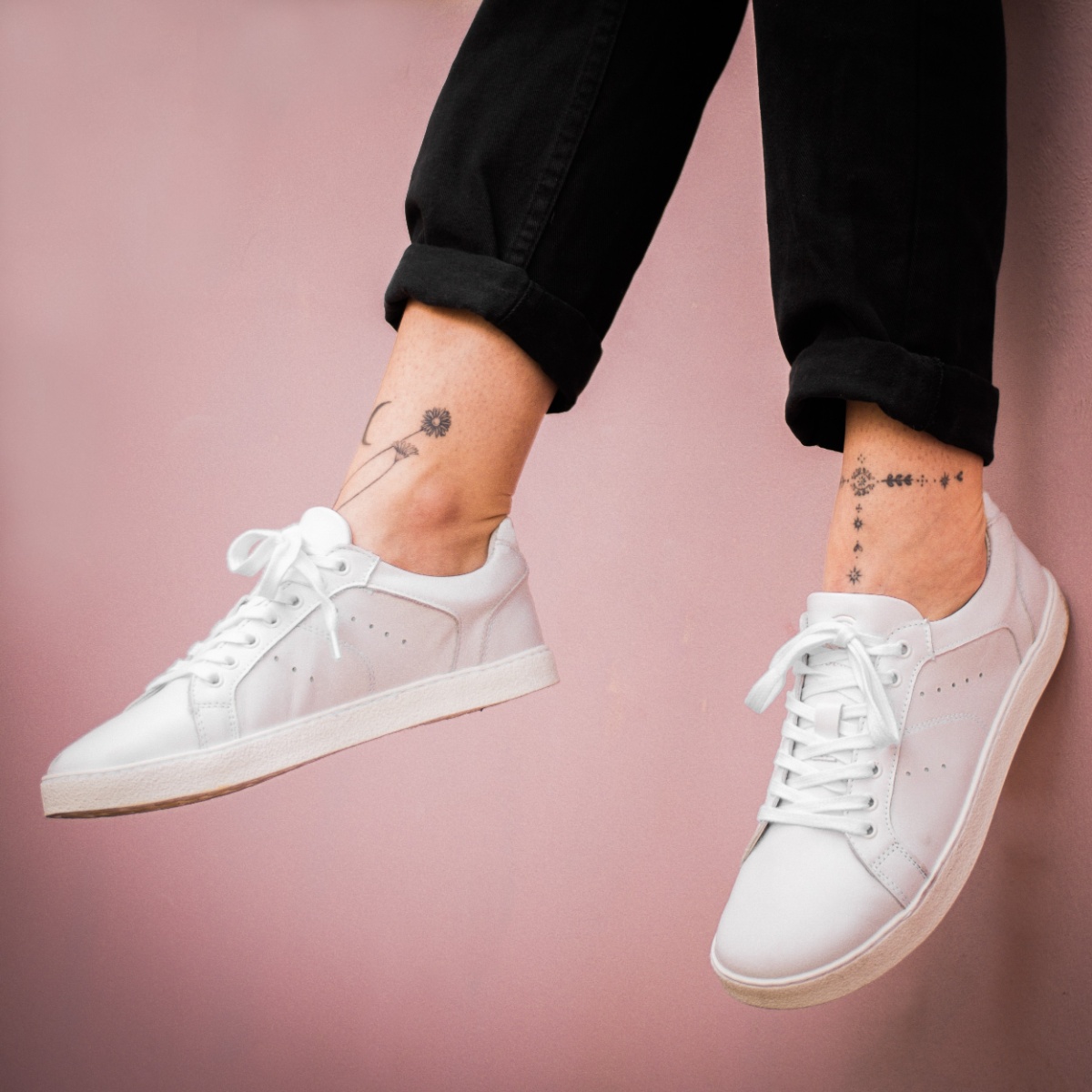 GROUNDIES UNIVERSE White