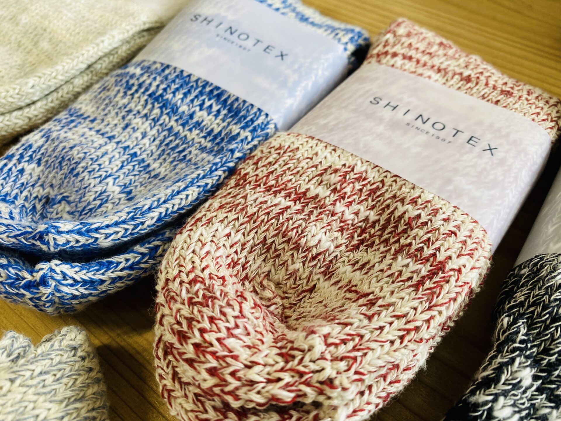 はるねこっ子♡白靴下いと君