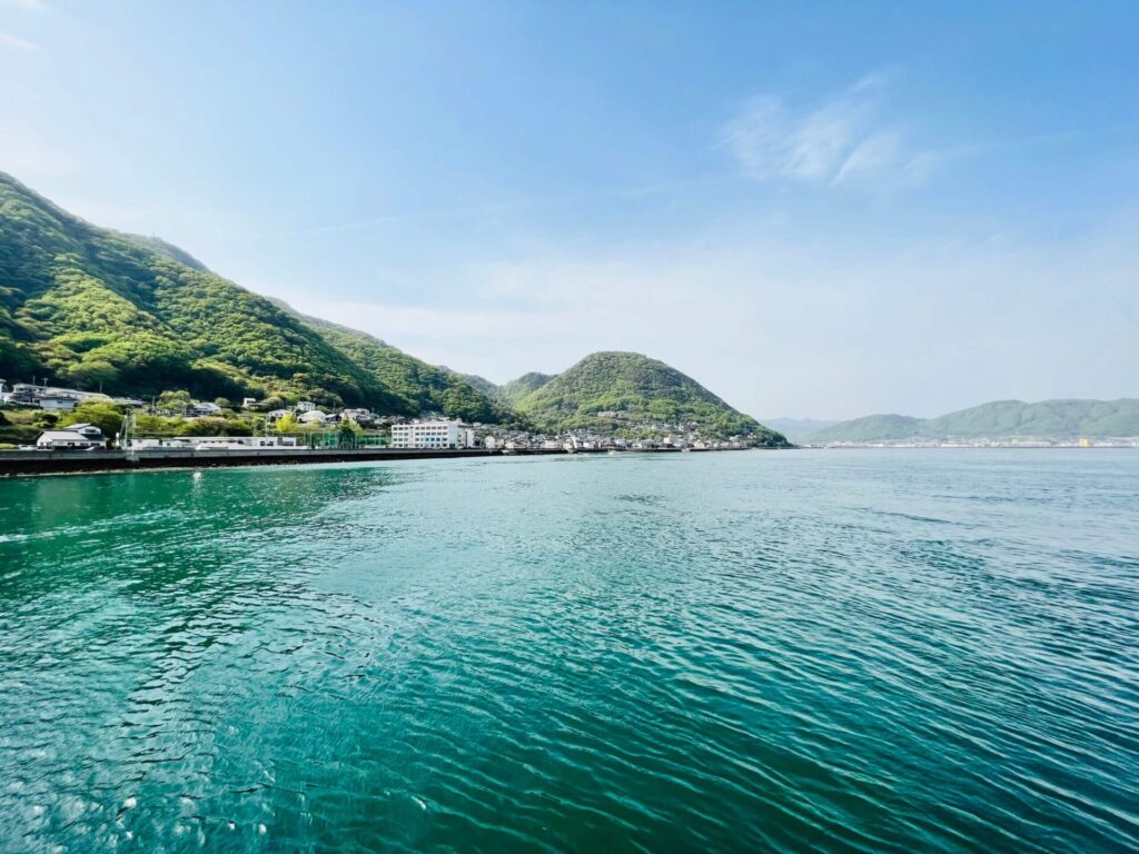 瀬戸内海の海岸線の写真