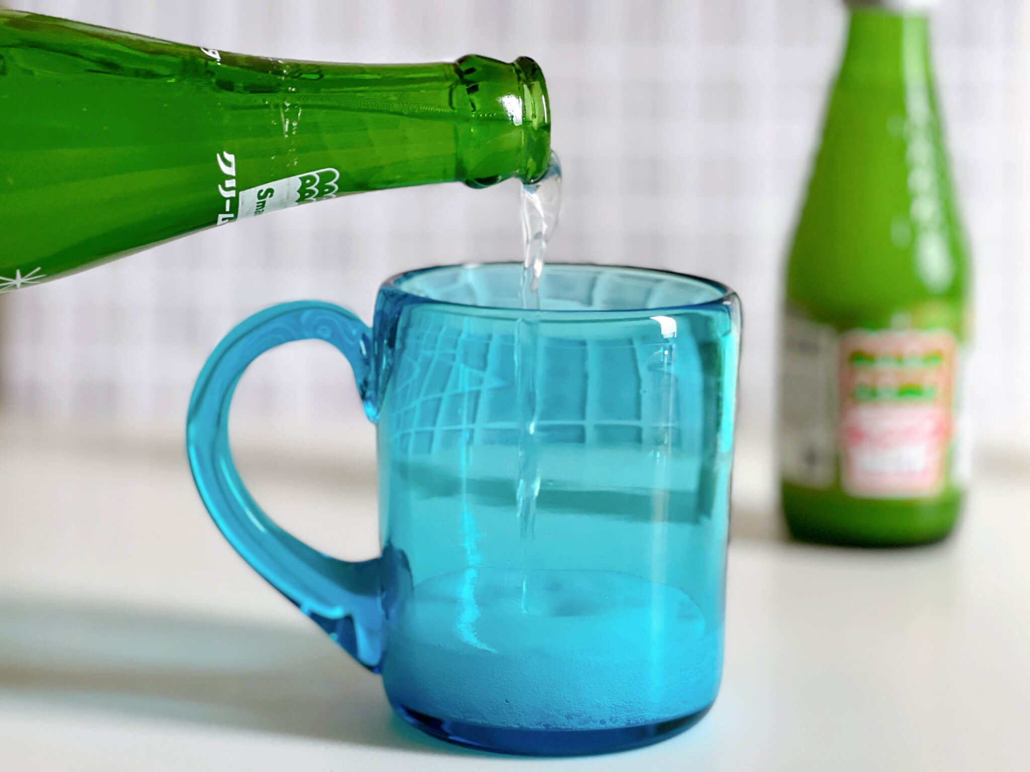 フリードリンク Daytrip Organic Prebiotic Soda, Berry Citrus Same-Day Delivery or