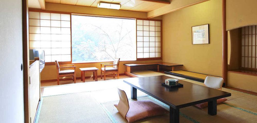 四万グランドホテル | 四万温泉協会 四万グランドホテル | 四万温泉協会
